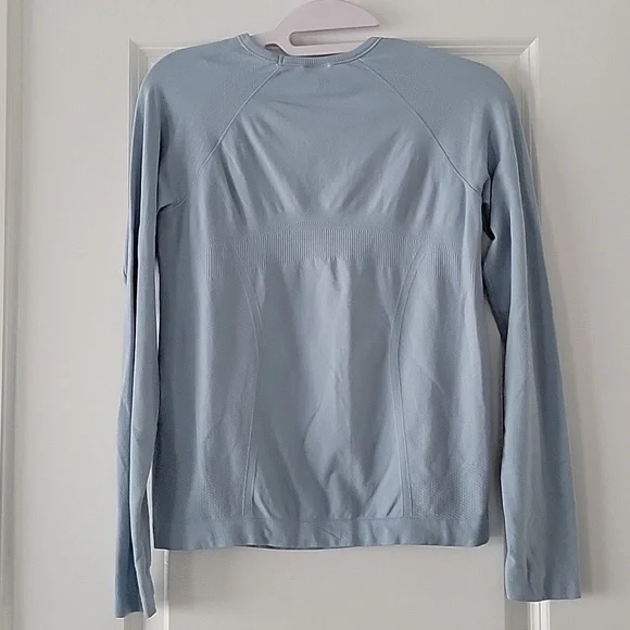 Athleta Girl long sleeve power up tee - Picture 5 of 7